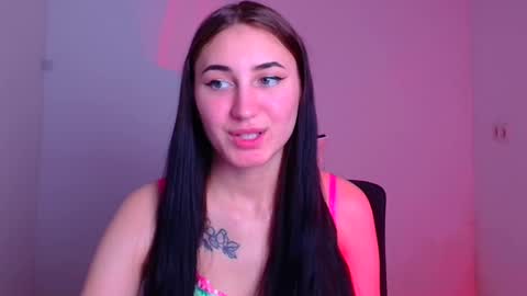 Snapshot of emma_loon chatting on 22, 1, 2025 Emma online show from 22, 1, 2025
