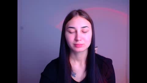 Snapshot of emma_loon chatting on 30, 1, 2025 Emma online show from 30, 1, 2025