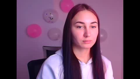 Snapshot of emma_loon chatting on 20, 2, 2025 Emma online show from 20, 2, 2025