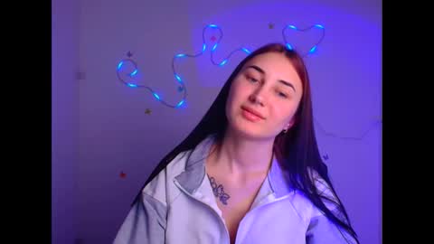 Snapshot of emma_loon chatting on 3, 3, 2025 Emma online show from 3, 3, 2025