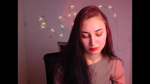 Snapshot of emma_loon chatting on 9, 3, 2025 Emma online show from 9, 3, 2025