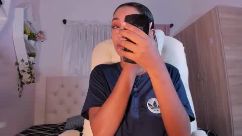 Emma online show from 16, 10, 2025