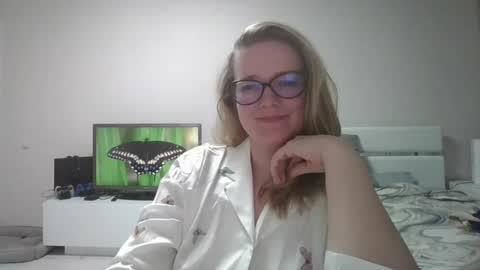 emma_misty_ online show from 13, 4, 2026