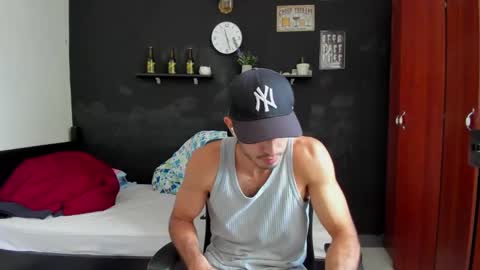 Snapshot of emma_muscle_ chatting on 17, 2, 2025 emma online show from 17, 2, 2025