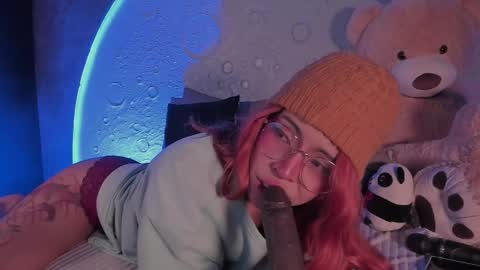     online show from 13, 2, 2025