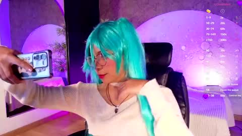 Snapshot of emma_nakamura chatting on 25, 4, 2026 online show from 25, 4, 2026