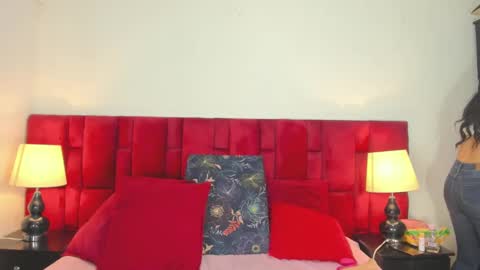 Snapshot of emma_rosse_01 chatting on 27, 9, 2025 Emma rosse online show from 27, 9, 2025