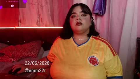 Snapshot of emma_ruiiz_ chatting on 23, 6, 2026 emma online show from 23, 6, 2026