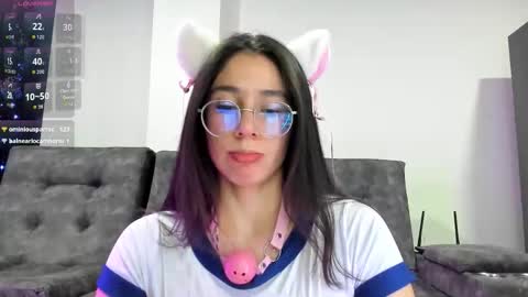 Snapshot of emma_sandovaal chatting on 16, 12, 2025 Emma online show from 16, 12, 2025