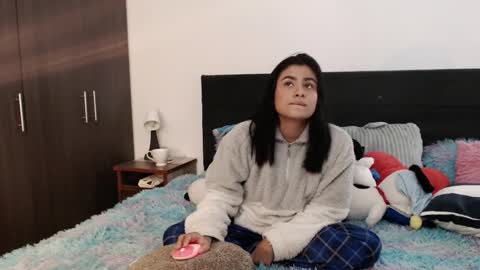 Emma online show from 25, 2, 2026