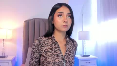 Snapshot of emma_torres__ chatting on 22, 12, 2024 Ema online show from 22, 12, 2024