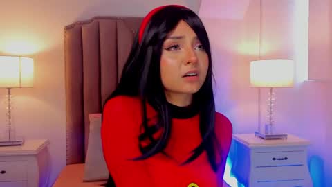 Snapshot of emma_torres__ chatting on 28, 1, 2025 Ema online show from 28, 1, 2025