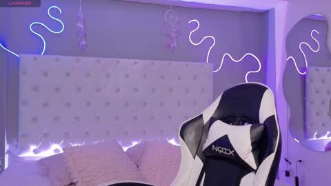 Snapshot of emma_visconti chatting on 6, 2, 2026 emma_visconti online show from 6, 2, 2026