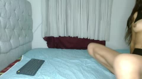 Snapshot of emma_walter22 chatting on 8, 6, 2026 emma online show from 8, 6, 2026