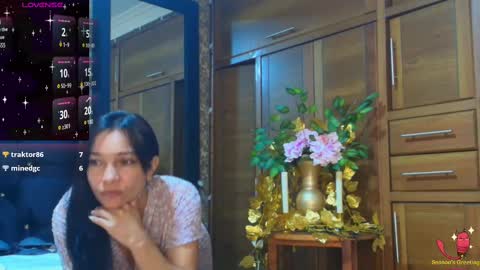 Snapshot of emma_xue chatting on 11, 2, 2025 Emma online show from 11, 2, 2025