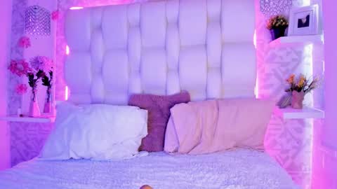 Snapshot of emmaa00_ chatting on 9, 2, 2026 emmaa00_ online show from 9, 2, 2026