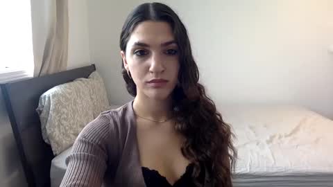 Emma online show from 10, 12, 2024