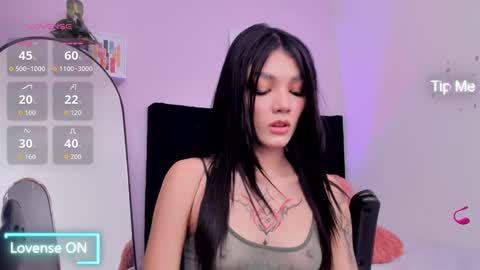 Snapshot of emmabridgerton chatting on 10, 9, 2025 Emma online show from 10, 9, 2025