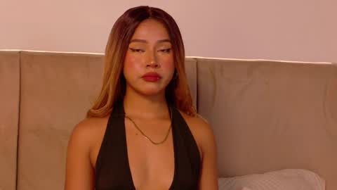 E M M A  online show from 6, 4, 2026