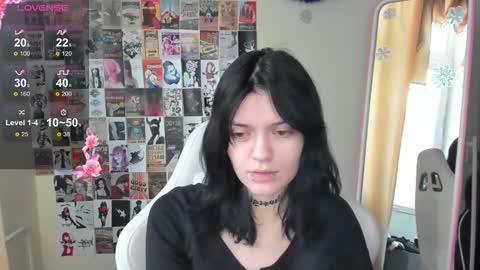 Snapshot of emmadarkk chatting on 12, 1, 2026 Emma online show from 12, 1, 2026