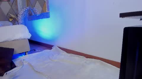 Snapshot of emmaduque chatting on 29, 6, 2026 Emma Duque online show from 29, 6, 2026