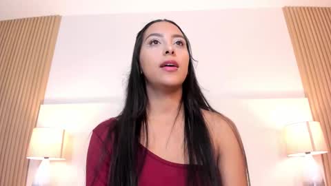 Snapshot of emmaespencer chatting on 1, 2, 2026 emmaespencer online show from 1, 2, 2026