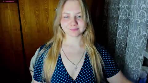 Snapshot of emmafrizea chatting on 20, 10, 2025 Hello Im newMake me cumPVT 12tk for min ALL INCLUSIVE online show from 20, 10, 2025