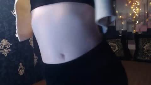 EmmaGoldX online show from 8, 3, 2026