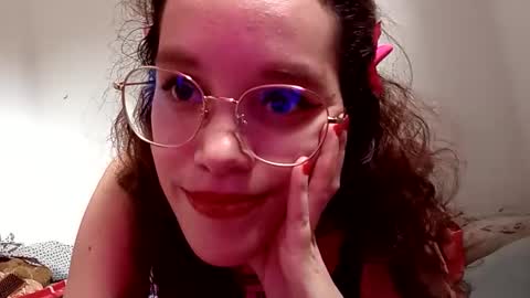 Snapshot of emmaguanaof chatting on 16, 5, 2026 Emma online show from 16, 5, 2026