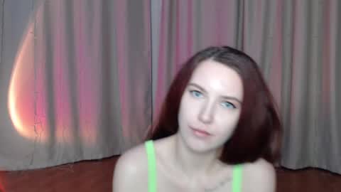 Snapshot of emmaishier chatting on 26, 1, 2025 emmaishier online show from 26, 1, 2025