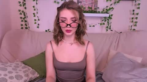 Emma online show from 10, 9, 2025