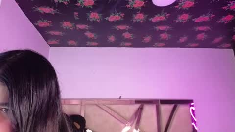 Snapshot of emmalee_a chatting on 28, 12, 2024 Emma online show from 28, 12, 2024