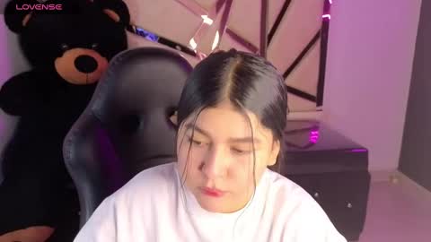 Snapshot of emmalee_a chatting on 9, 1, 2025 Emma online show from 9, 1, 2025