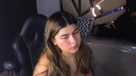 Snapshot of emmalee_a chatting on 8, 3, 2025 Emma online show from 8, 3, 2025