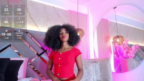 Snapshot of emmalove01 chatting on 7, 2, 2026 emmalove01 online show from 7, 2, 2026