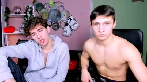 Snapshot of emmanuel_shine chatting on 2, 3, 2026 Emmi online show from 2, 3, 2026