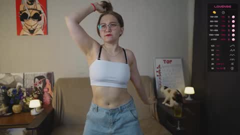 Mia online show from 4, 12, 2025