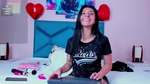 Snapshot of emmawillliams chatting on 17, 2, 2025 Emma online show from 17, 2, 2025