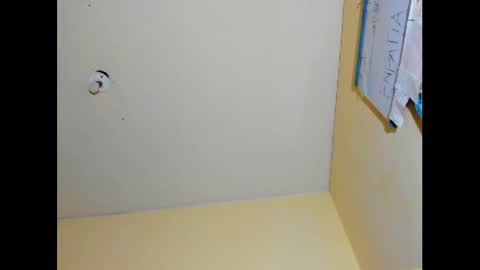 hi im emmalina welcome to your happy place online show from 6, 12, 2024