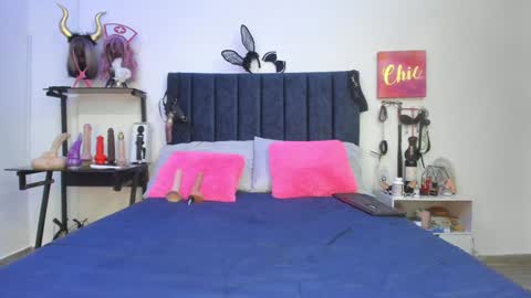          online show from 9, 1, 2025