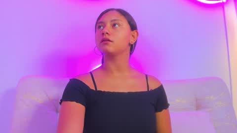 Snapshot of emmilybratz chatting on 30, 6, 2026 EMMILY online show from 30, 6, 2026