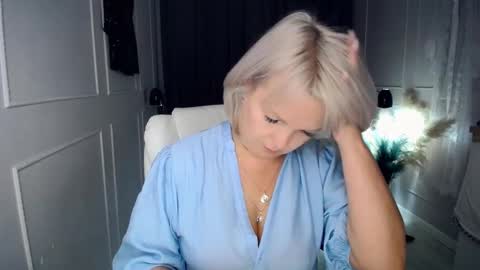 emmmam online show from 5, 11, 2025