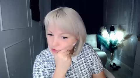 emmmam online show from 6, 11, 2025