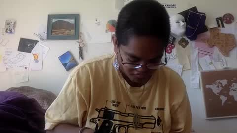 Emms online show from 22, 2, 2025