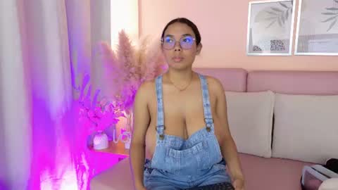 Emmy and Luna  online show from 2, 7, 2026