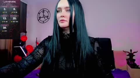 Emmy Bright     50  online show from 1, 3, 2025