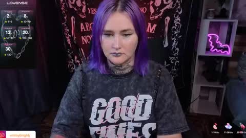 Emmy Bright     50  online show from 17, 9, 2025