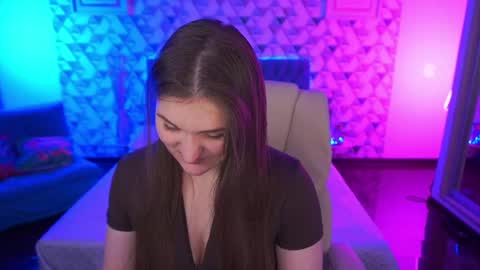 Snapshot of emmycharm chatting on 29, 4, 2026 E M M Y online show from 29, 4, 2026