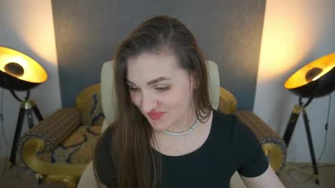 Snapshot of emmycharm chatting on 31, 5, 2026 E M M Y online show from 31, 5, 2026