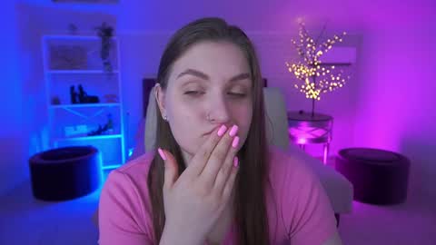 Snapshot of emmycharm chatting on 7, 6, 2026 E M M Y online show from 7, 6, 2026